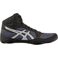 Closeout store wrestling shoes